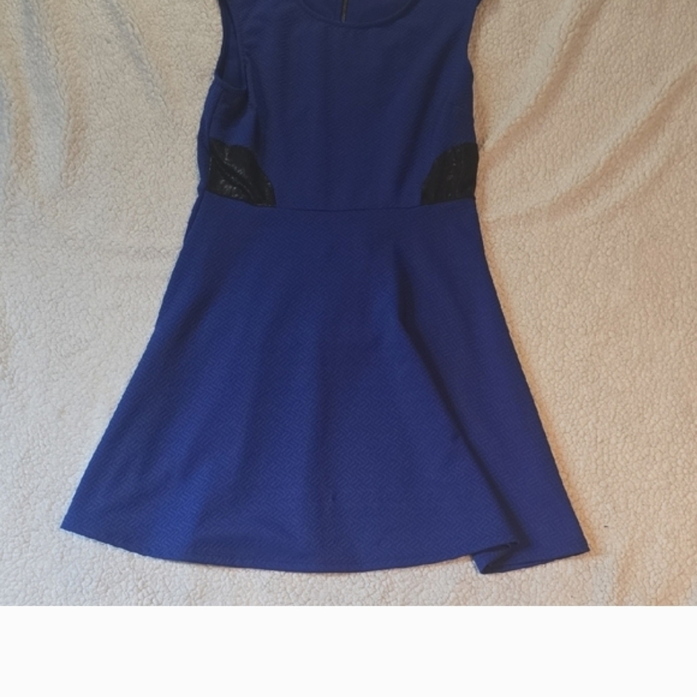 Dress Bundle - Picture 3 of 4